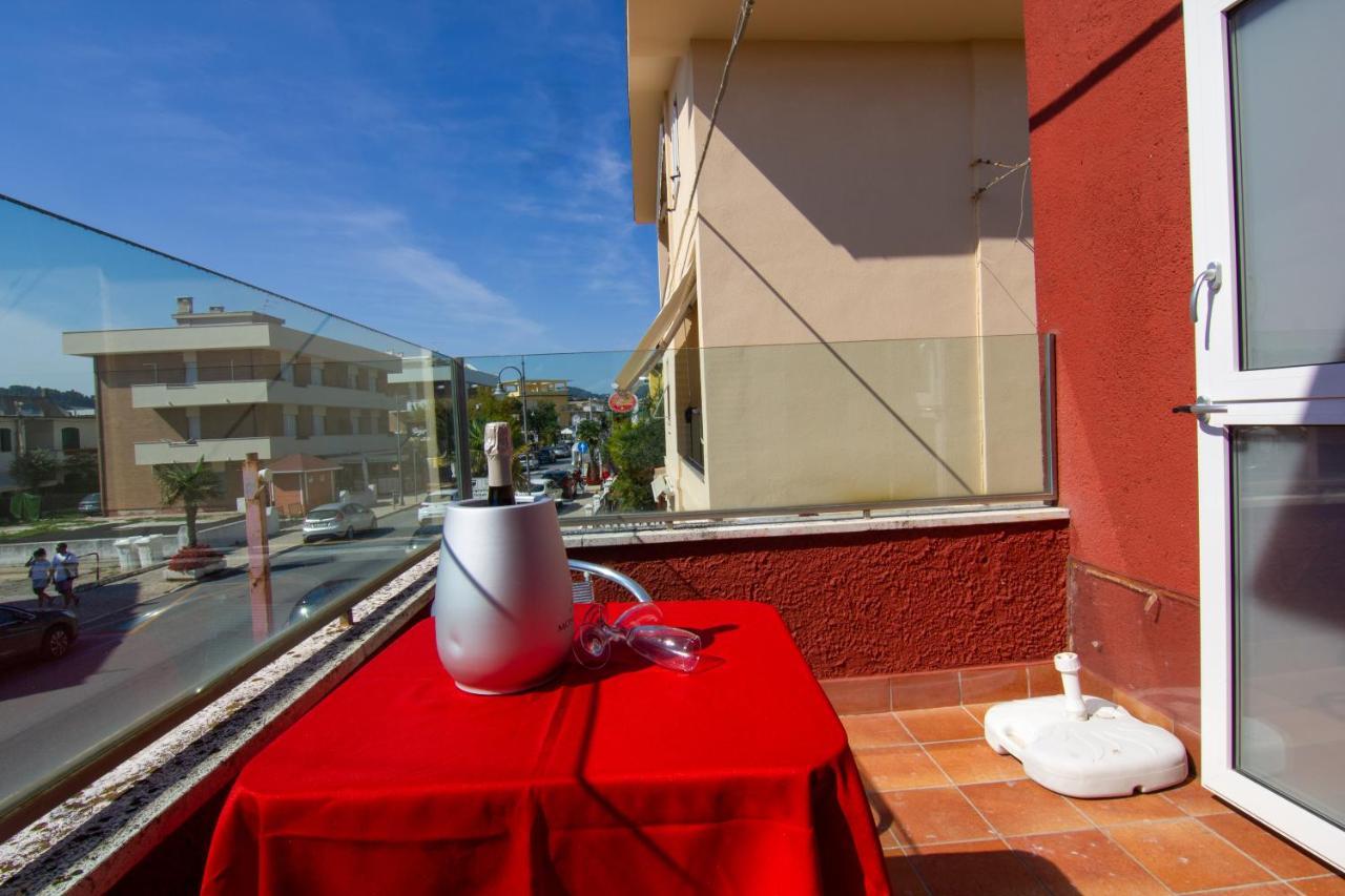 Casa vacanze Gigli Numana Esterno foto